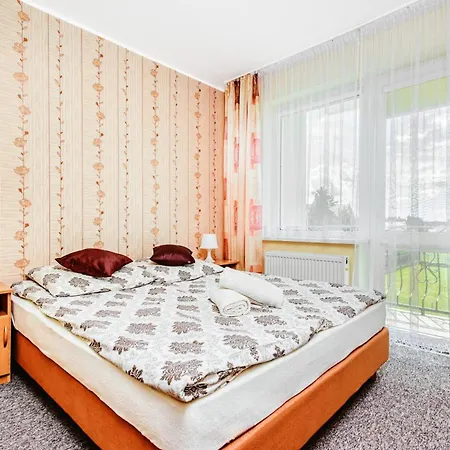 Marina Zbozowa 11 * Jastrzębia Góra